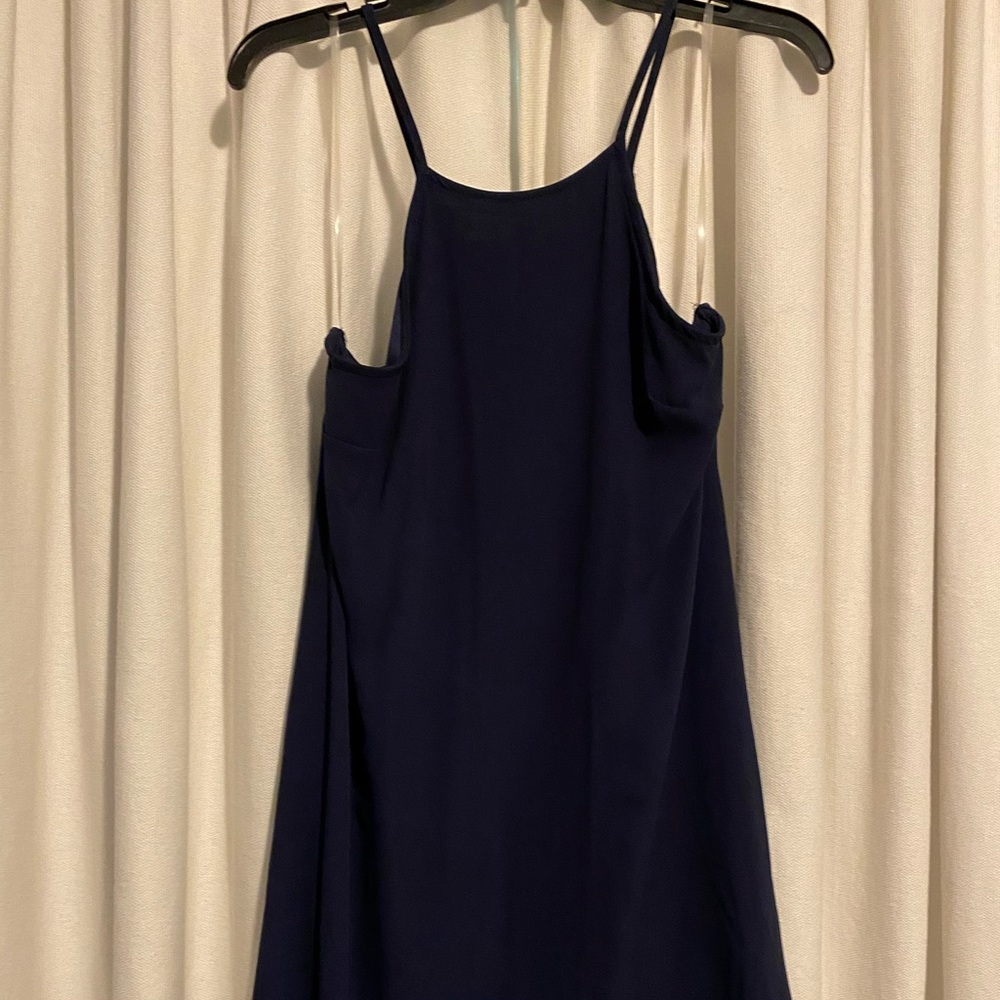 Lush dress with criss cross back